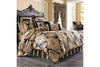J. Queen New York Bradshaw California King Comforter Set in Natural